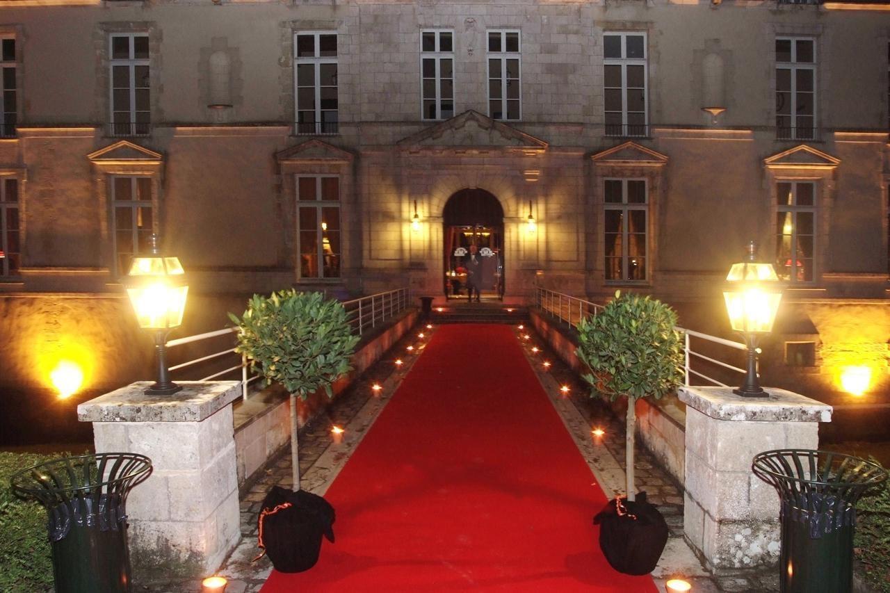 Chateau D'Augerville Golf & Spa Resort Buitenkant foto