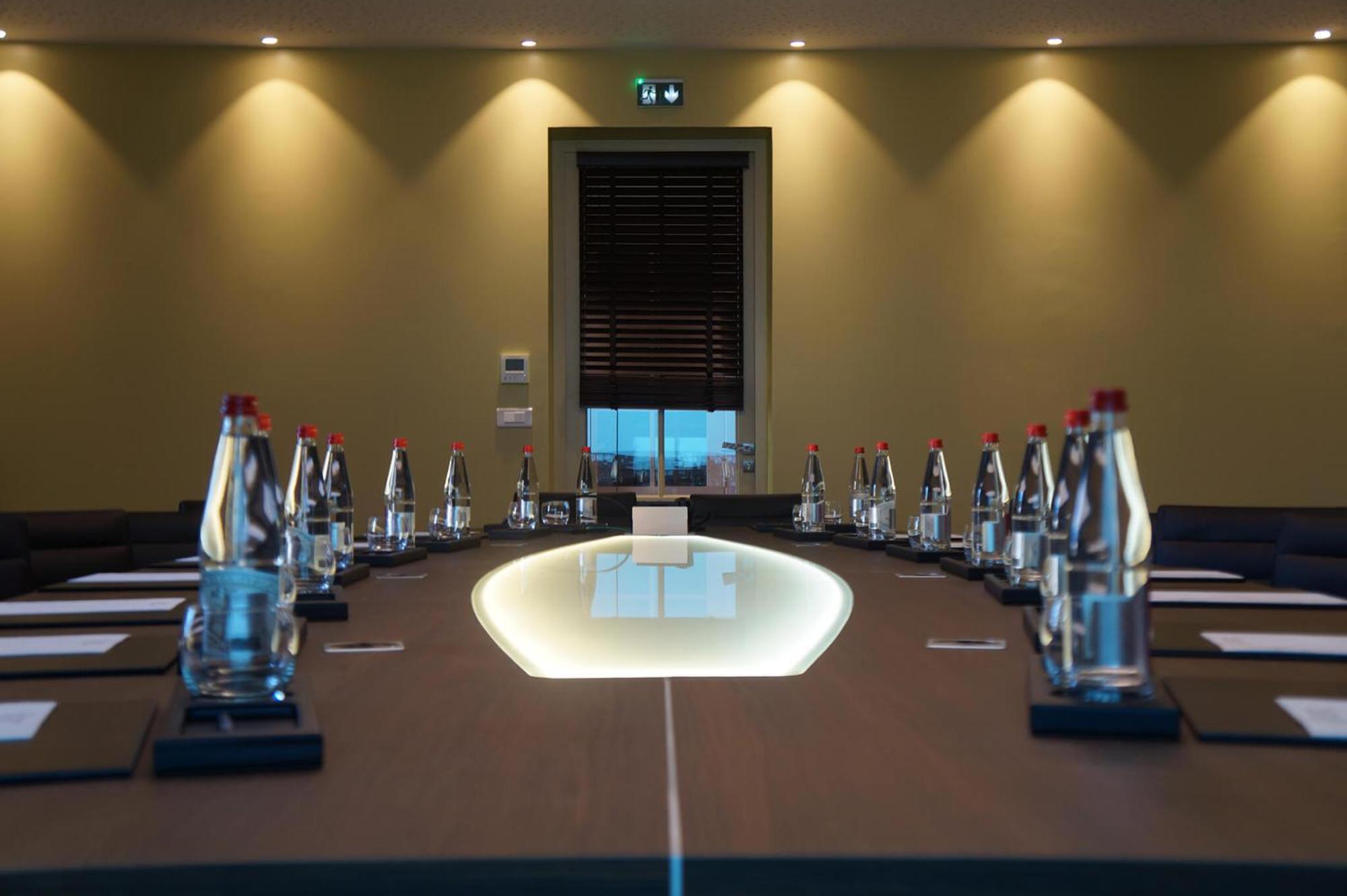 Chateau D'Augerville Golf & Spa Resort Buitenkant foto