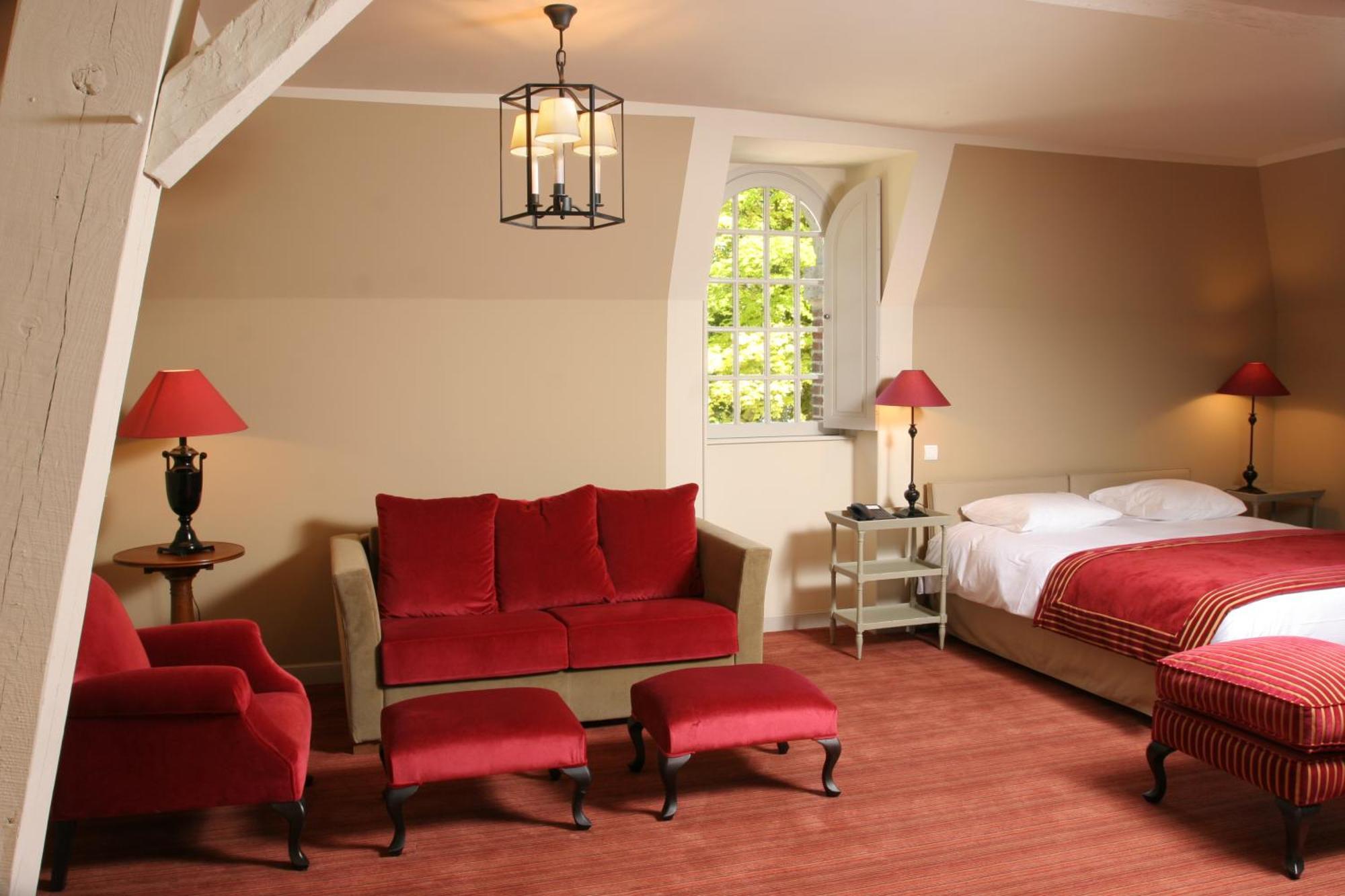 Chateau D'Augerville Golf & Spa Resort Buitenkant foto