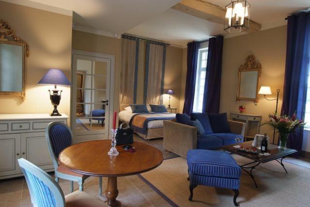 Chateau D'Augerville Golf & Spa Resort Buitenkant foto