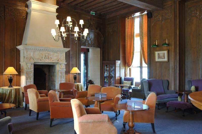 Chateau D'Augerville Golf & Spa Resort Buitenkant foto