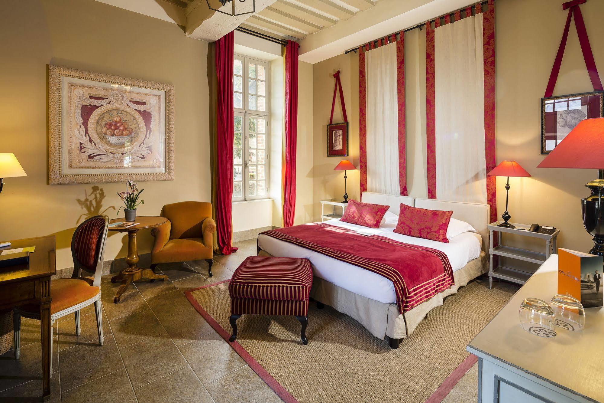 Chateau D'Augerville Golf & Spa Resort Buitenkant foto