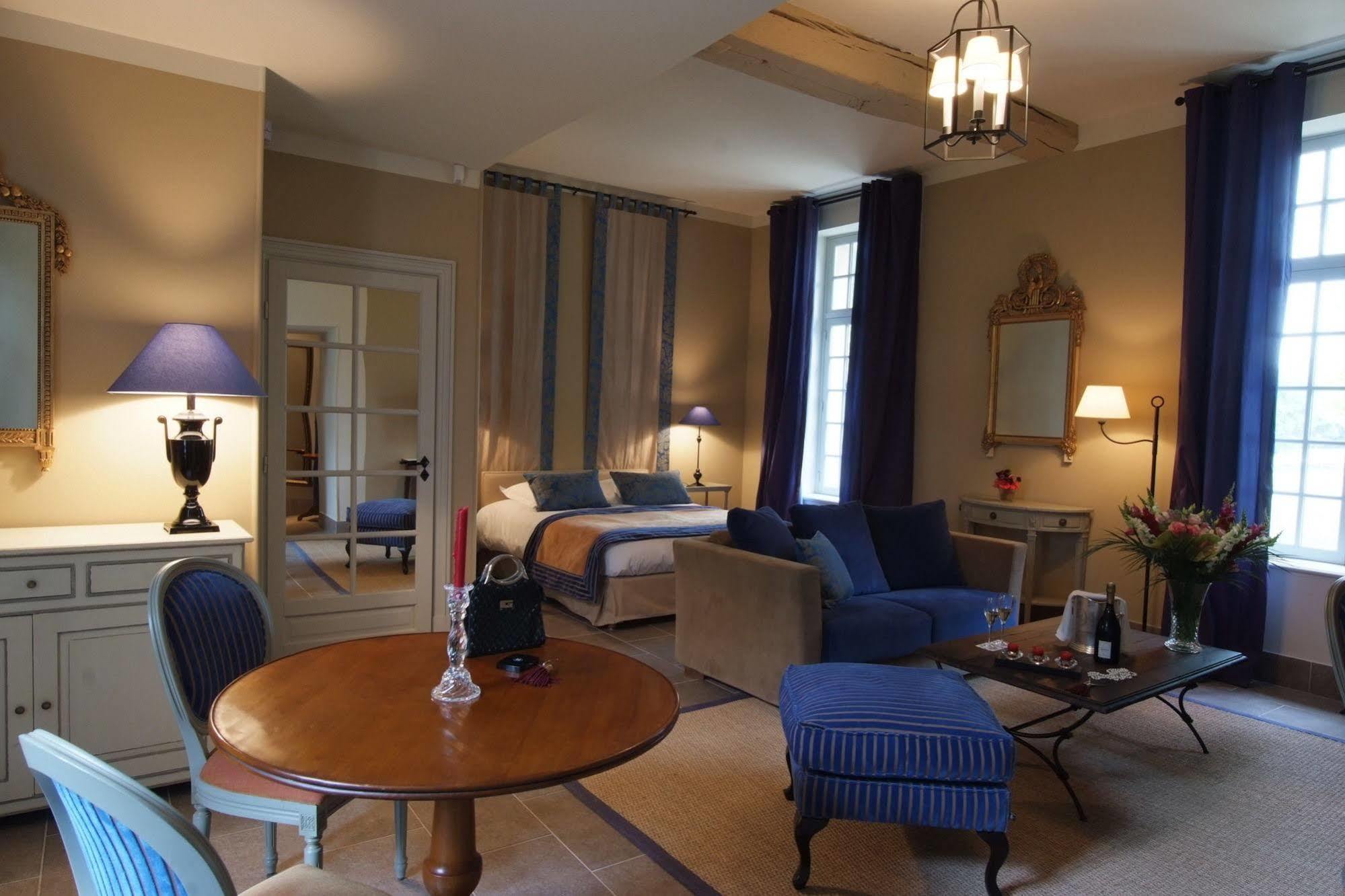 Chateau D'Augerville Golf & Spa Resort Kamer foto