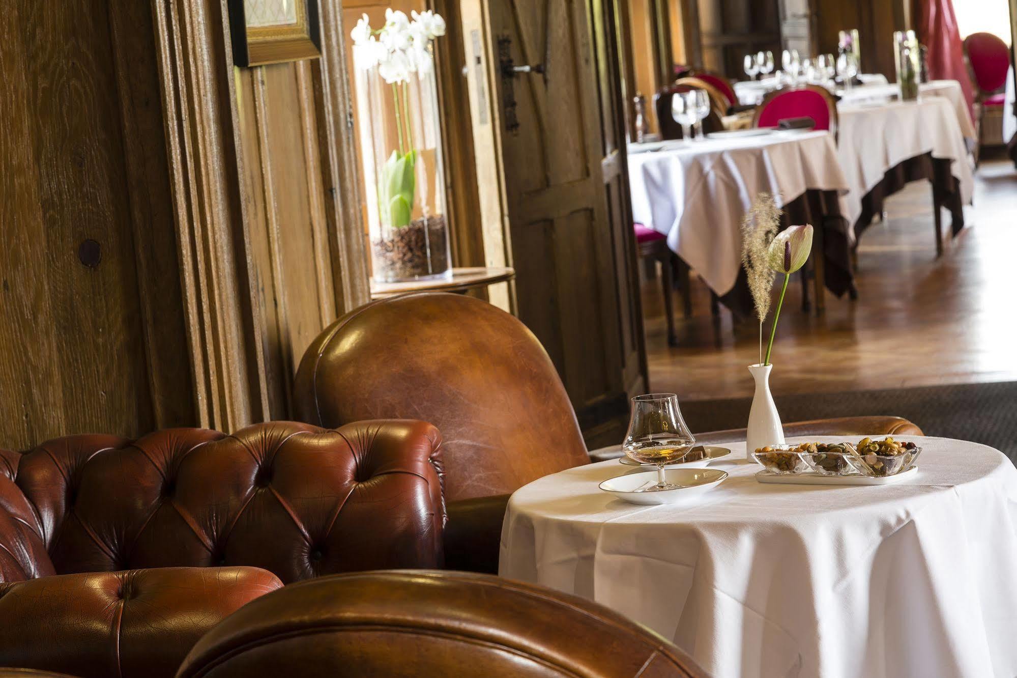 Chateau D'Augerville Golf & Spa Resort Buitenkant foto