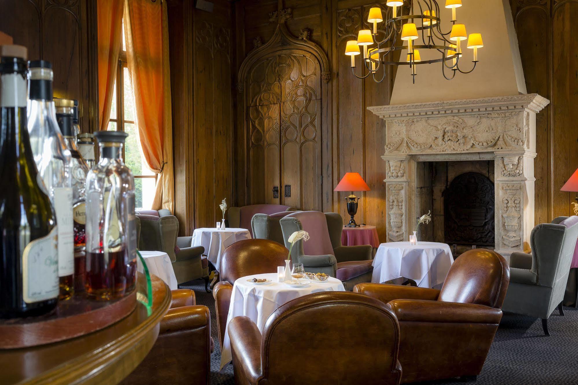 Chateau D'Augerville Golf & Spa Resort Buitenkant foto